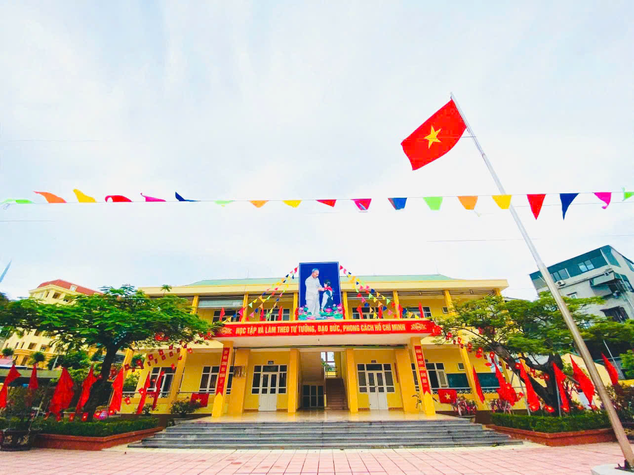 HÂN HOAN NGÀY TỰU TRƯỜNG ✨NĂM HỌC 2025-2026